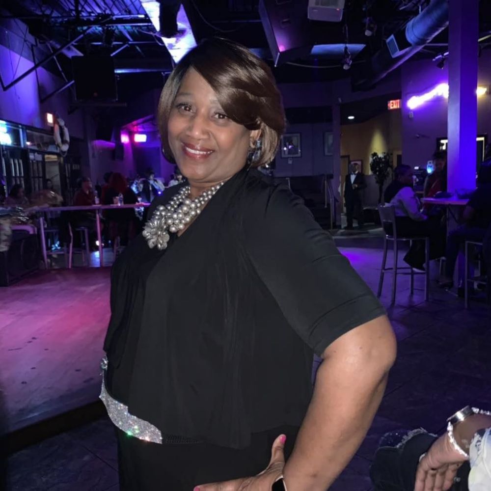 Meet your Posher, Lisa person-